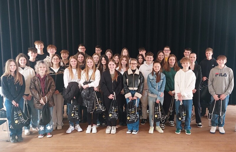 Auf dem weg zur Firmung / Constanze Holland Was brauchst du?