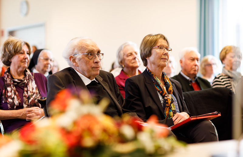 Gerd Neuhold, SONNTAGSBLATT